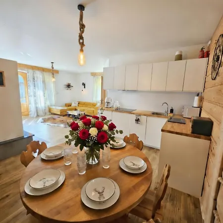 Giewont Izba - Split Ac, Private Terrace, Private Parking アパート